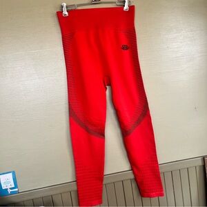 Engineered Life Red High Waist Seamless Leggings Medium